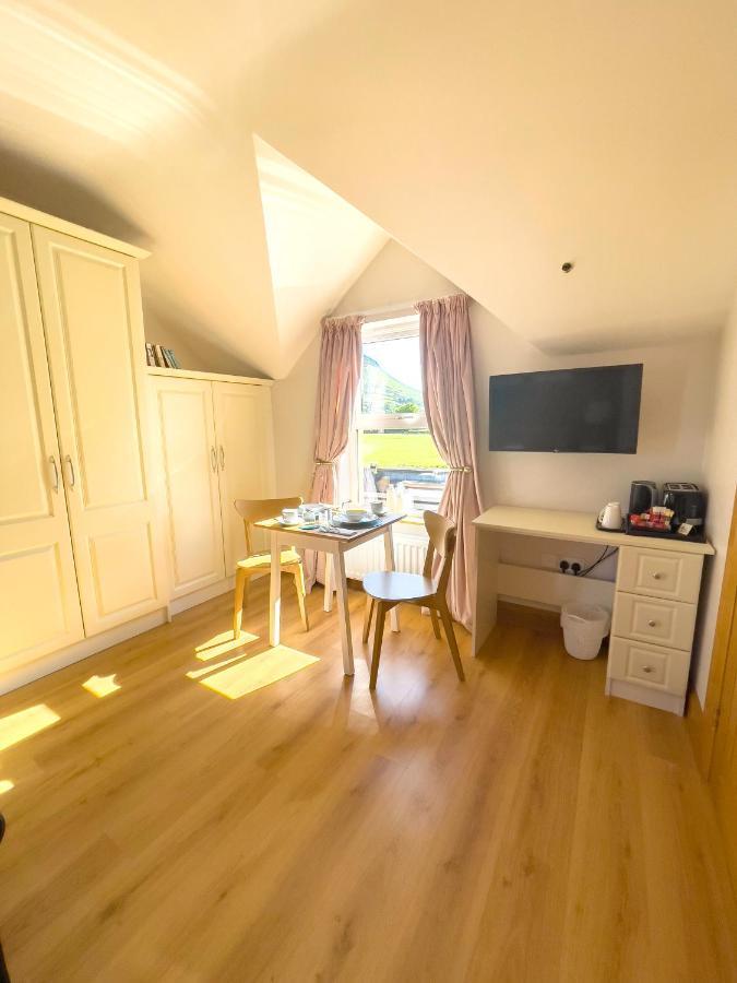 Mount Edwards Hill Guest Accommodation Cushendall Εξωτερικό φωτογραφία